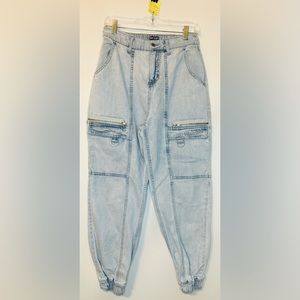 Hot Topic Denim Jogger size Medium
